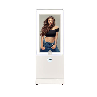 Op maat gemaakte 4K digitale signage-display met hoge helderheid 350 Cd / m2 en gehard glas voor reclame binnen
