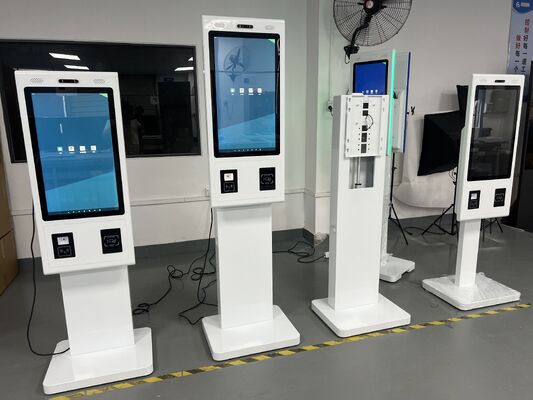 32 inch Smart Self-Service Kiosk met Quad-core Cortex-A17 en 350 Cd/m2 Helderheid voor Supermarkt Checkout