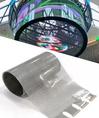Buigbare doorzichtige LED-displayfilm IP65 Klassificeerd 5000 nits Helderheid Ultra-dunne 3,9 mm Design Gemakkelijke installatie voor gebogen oppervlakken